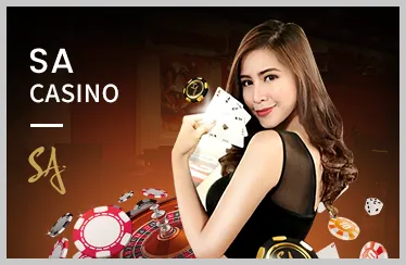 Sảnh AE Casino với bàn Baccarat sôi động